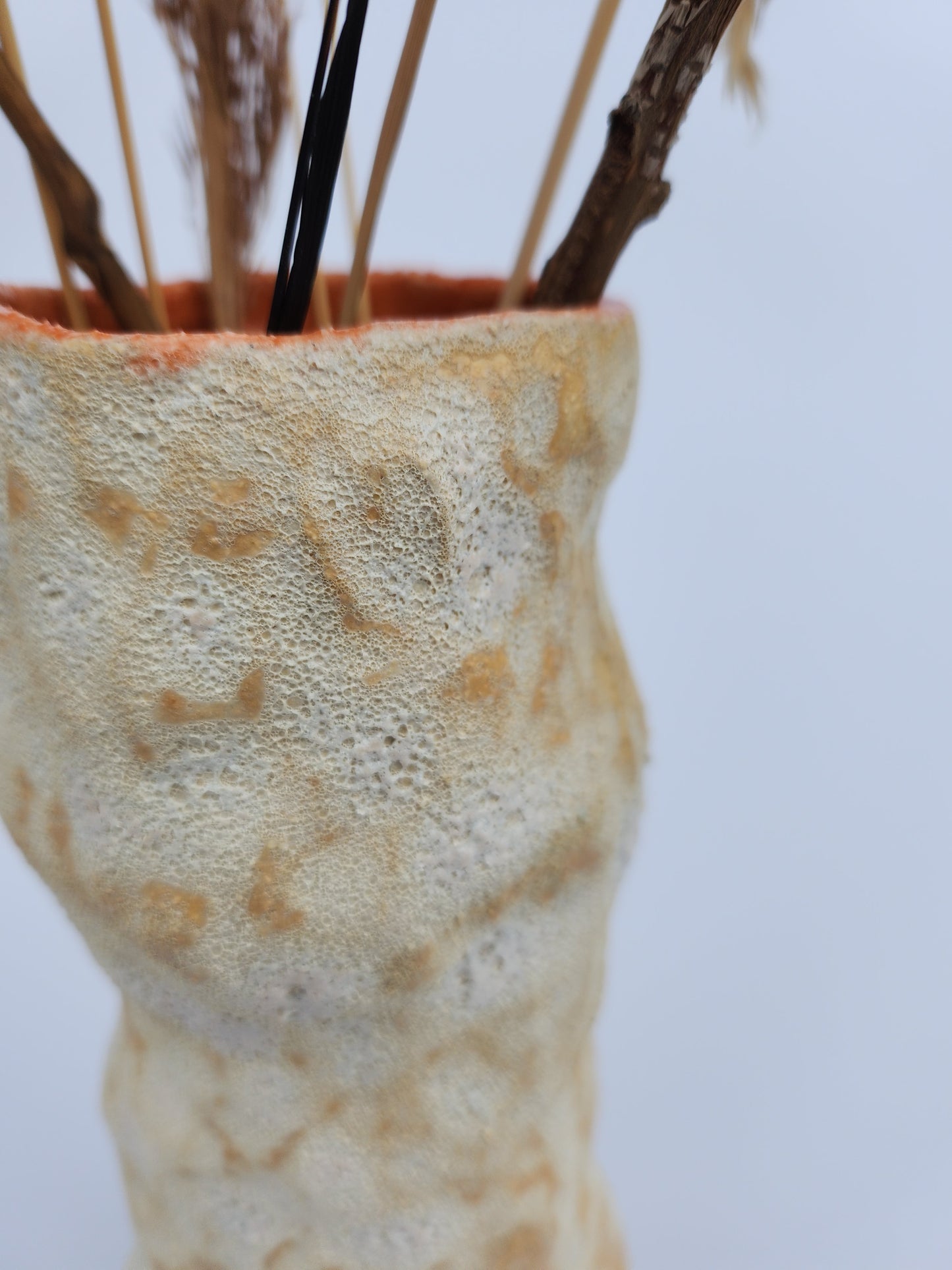 Krater vase
