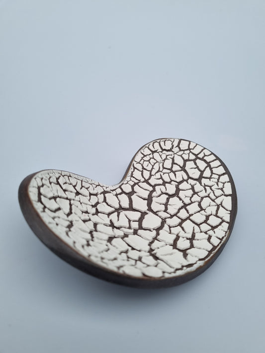 Lille sort og hvid skål